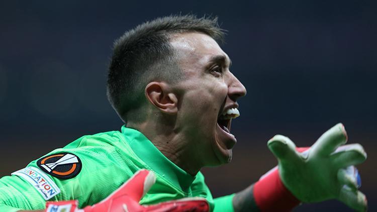 Galatasarayda özlenen Muslera sahne aldı