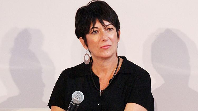 Ghislaine Maxwell davası: Epsteine aracılıkla suçlanan Maxwell günah keçisi yapıldığını savundu