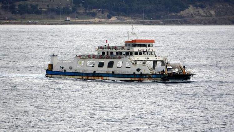 Bozcaadaya bazı feribot seferleri iptal edildi