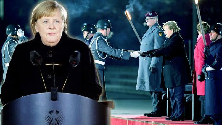 Alman ordusundan Merkele veda töreni