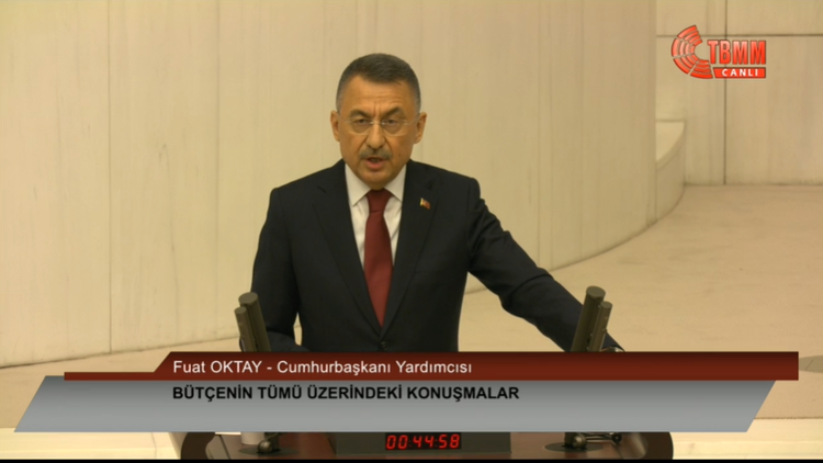 Cumhurbaşkanı Yardımcısı Oktay: Milletin kürsüsünden hareket çekenlere millet öyle bir hareket çeker ki...