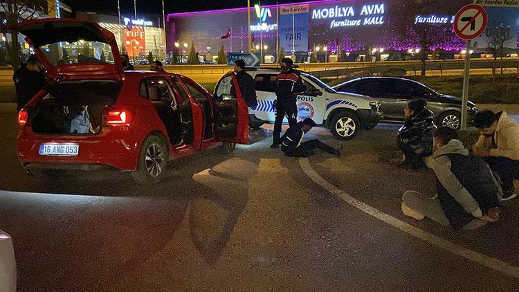 Bursada hareketli gece Trafik magandası ortalığı birbirine kattı