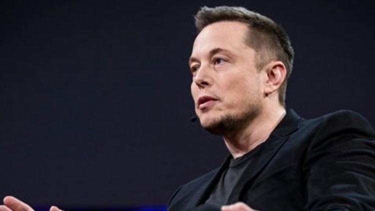 Elon Musktan radikal karar Tüm işlerini bırakıp influencer mı olacak