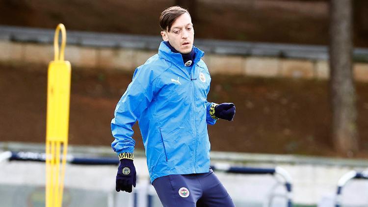 Fenerbahçede Mesut Özil gelişmesi