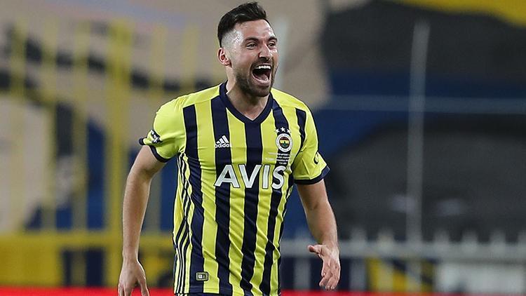 Fenerbahçenin kadro dışı bıraktığı Sinan Gümüş için Çaykur Rizespordan transfer açıklaması