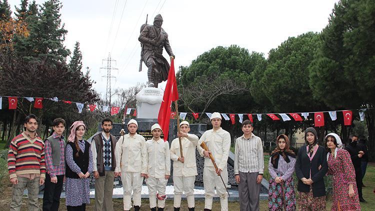 Manisada Sarıkamış Şehitleri anıtı törenle açıldı