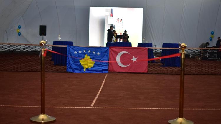 Türkiye Tenis Federasyonundan Kosovaya kort yardımı