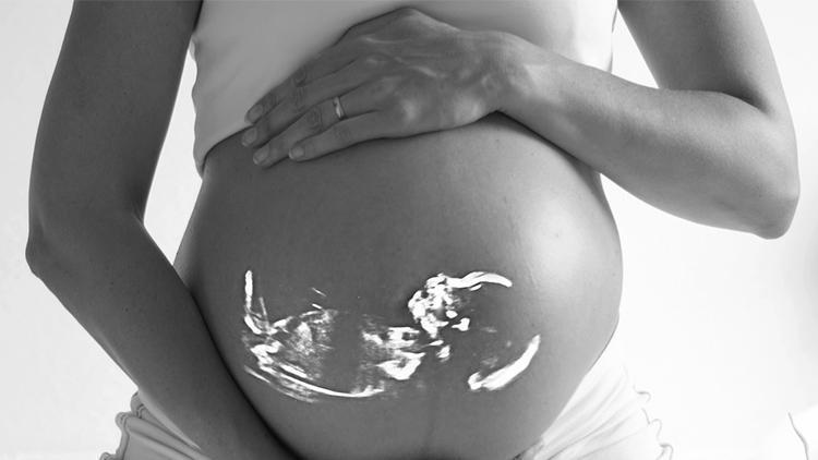 Korkutan araştırma sonucu: Koronavirüs, özellikle erkek bebekler için risk taşıyor