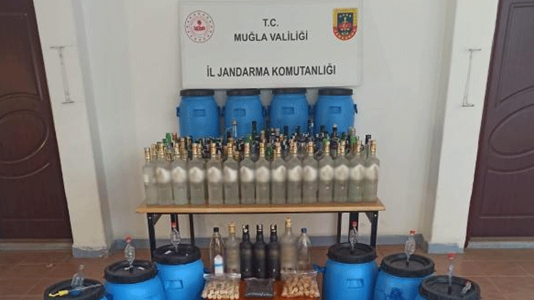 Muğlada 1040 litre sahte içki ele geçirildi