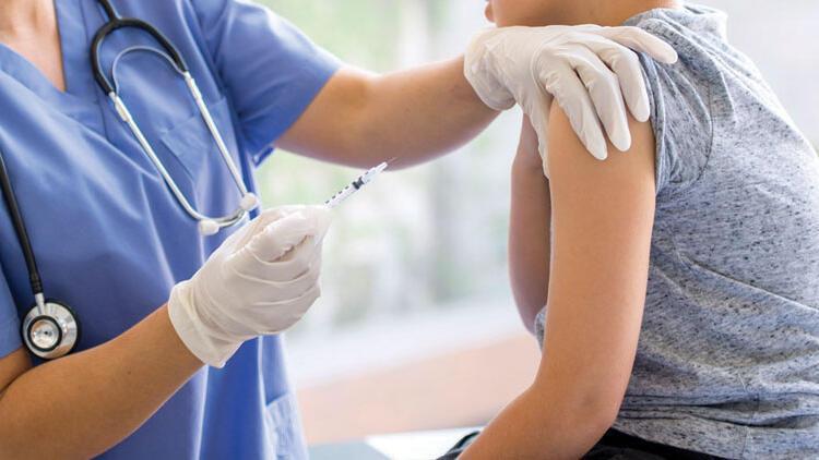 Sağlık Bakanlığından yılın en kısa gündüzü paylaşımı: 755 bin 20 doz aşı yaptık
