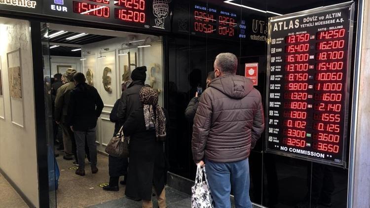 Türk Lirası’nda değer kazancı yüzde 40’a ulaştı 1.75 milyar dolar bir gecede satıldı
