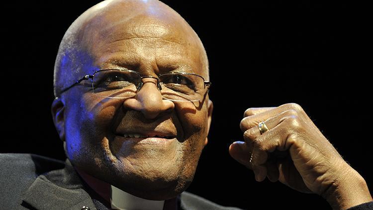 Güney Afrika’nın ayrımcılık karşıtı Başpiskoposu Desmond Tutu hayatını kaybetti