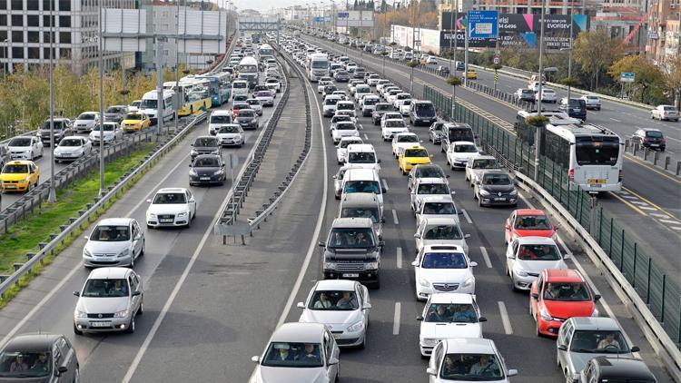 Milyonlarca sürücüyü ilgilendiriyor Online takip edilecek, cezası 1606 lira