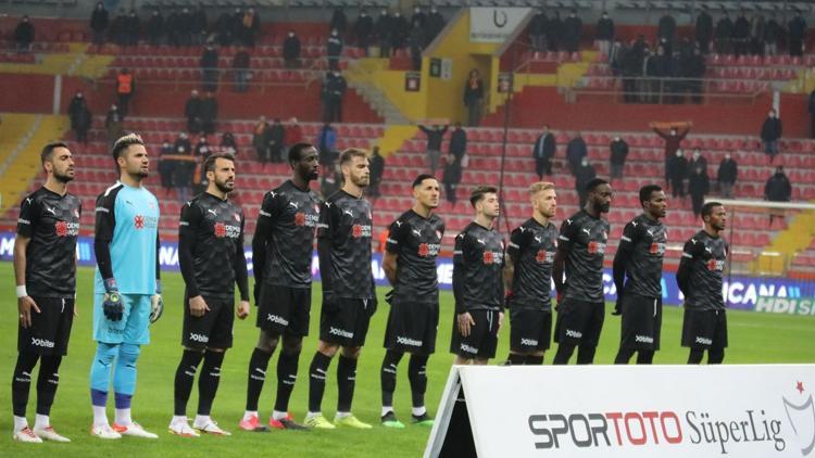 Sivasspor’da kupa maçı öncesi 8 eksik