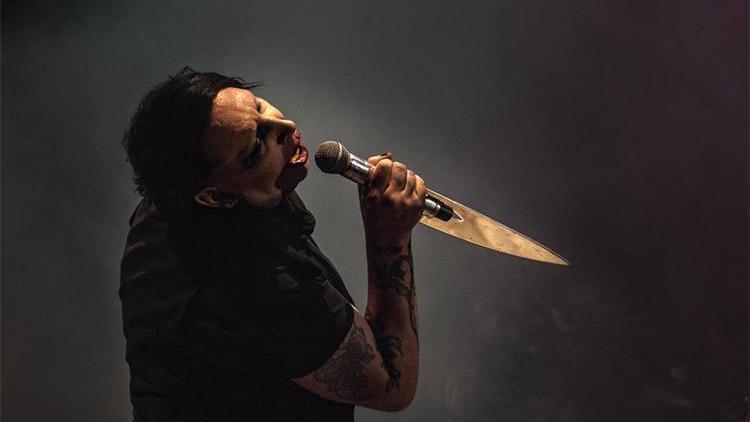 Bir değil iki değil, en az 16 kadın... Marilyn Mansonın korkunç işkenceleri