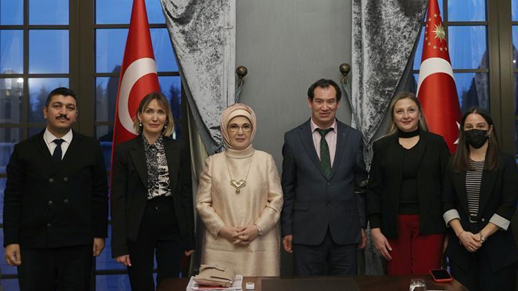 Emine Erdoğan, Serebral Palsili Çocuklar Derneği temsilcilerini kabul etti