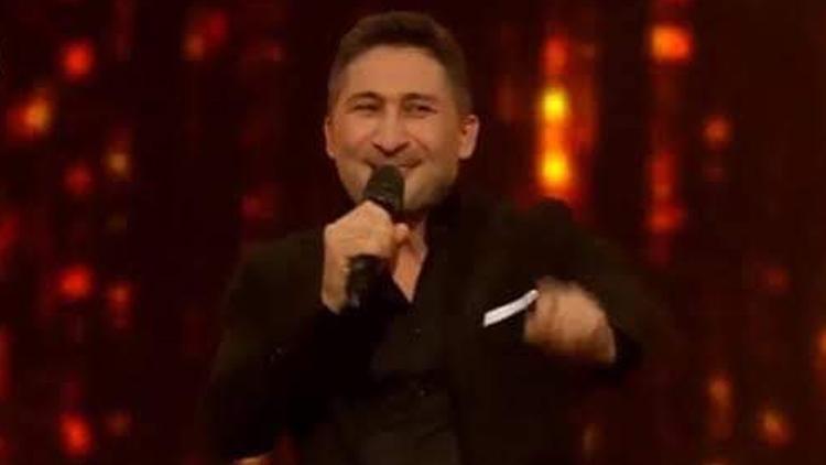 Sabri Sarıoğlu, O Ses Türkiye Yılbaşı Özeli performansıyla salladı