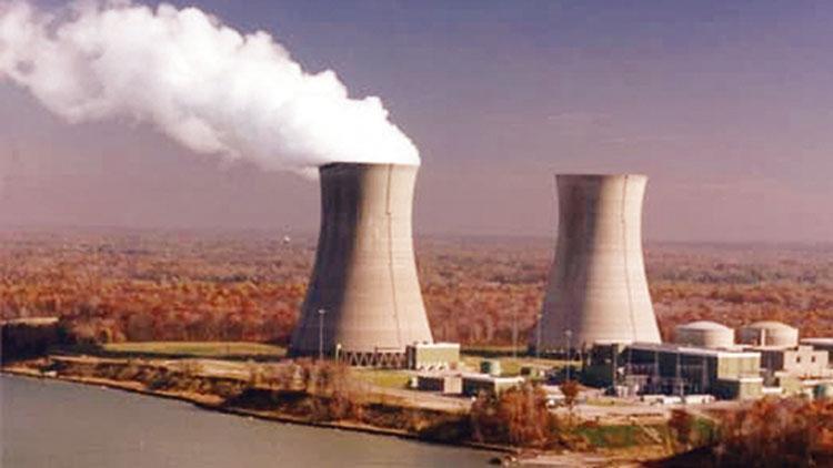 Yeni yılda Yeşiller’e nükleer enerji şoku