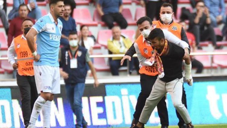 Kayserispor - Trabzonspor maçında Bakasetasın üzerine yürüyen taraftara 4 yıla kadar hapis istemi