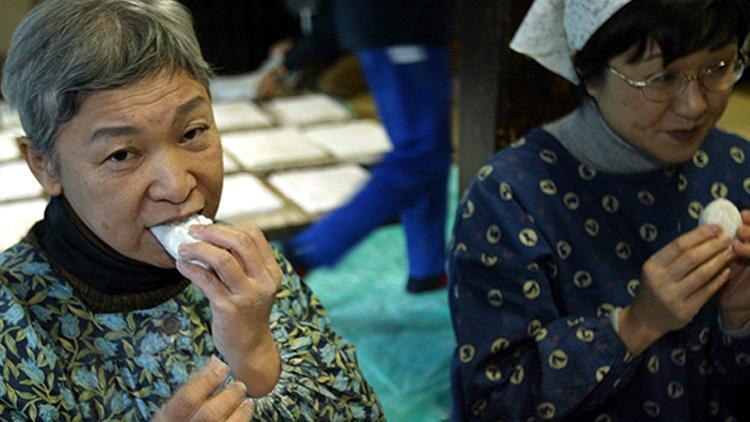 Japonya’da pirinç keki bu yıl da 4 kişiyi öldürdü