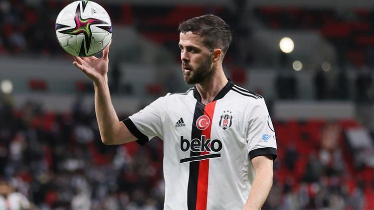 Beşiktaşta Miralem Pjanic, Süper Kupa maçında sakatlandı