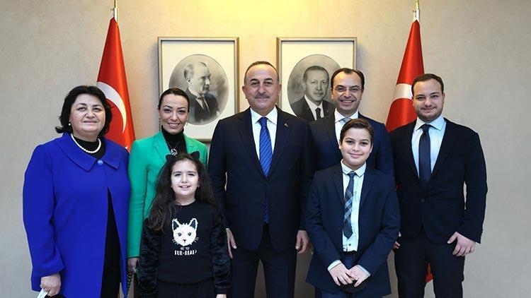 Bakan Çavuşoğlu, Dr. Sadık Ahmetin ailesini kabul etti