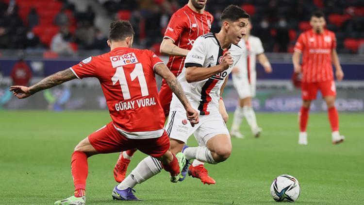 Sergen Yalçından Beşiktaşın genç futbolcusu Emirhan İlkhana tavsiye