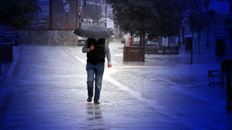 Son dakika... Meteorolojiden yeni hava durumu raporu Kuvvetli sağanak yağış uyarısı