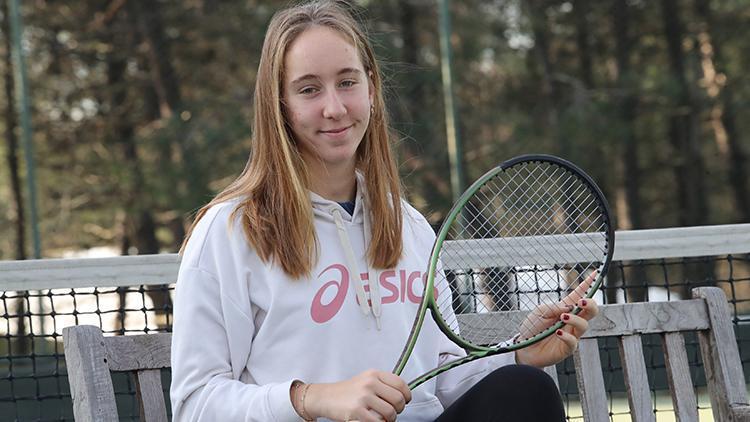 Ayşegül Mert gözünü zirveye dikti Bir yılda 195 basamak atladı