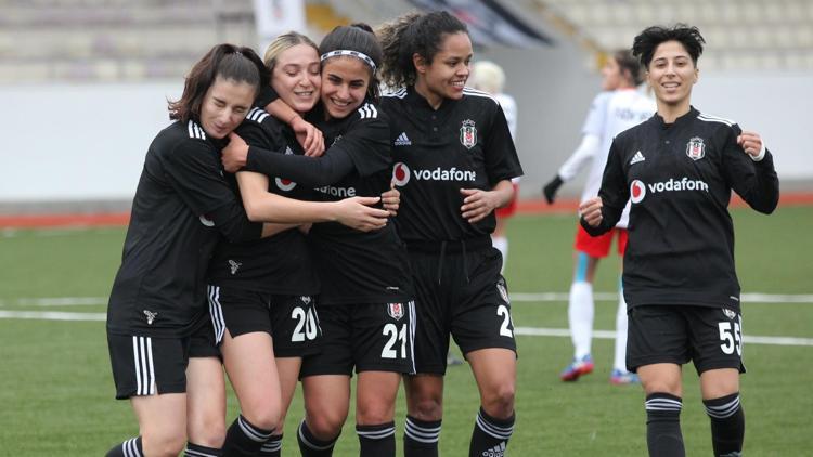 Son dakika: Beşiktaş Kadın Futbol Takımından 10 pozitif vaka