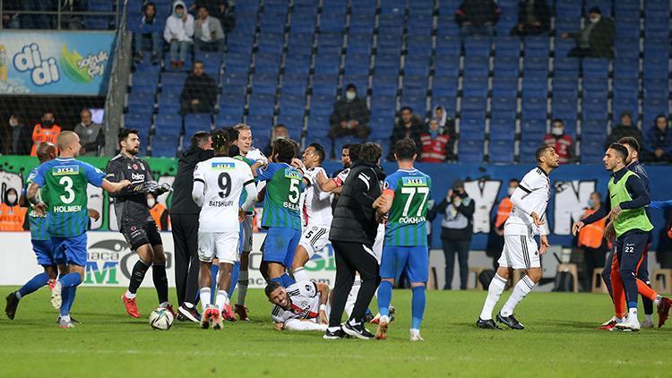 Çaykur Rizespor - Beşiktaş maçında saha karıştı Josef de Souzadan Monteroya sert tepki