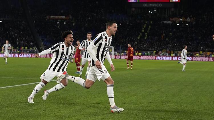 Romadaki gol düellosunda Juventustan müthiş geri dönüş