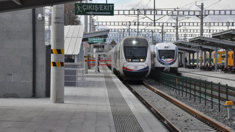 Karaman’da yüksek hızlı trene yoğun ilgi