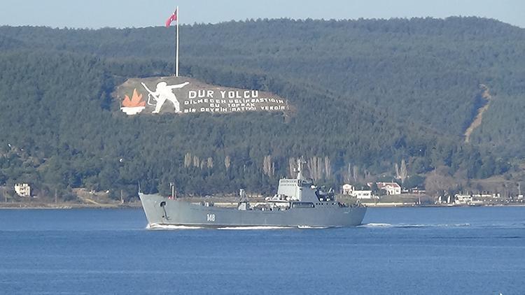 Rus savaş gemisi, Çanakkale Boğazından geçti