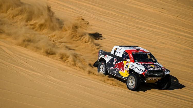 Dakar Rallisini Red Bull sporcuları zirvede tamamladı Nasser Al-Attiyahtan 4. zafer...