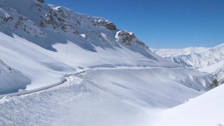 Meteorolojiden Van ve bölge illeri için çığ, buzlanma ve don uyarısı