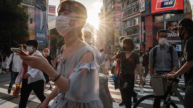 Japonya’da 2 gün üst üste Covid-19 vaka rekoru kırıldı