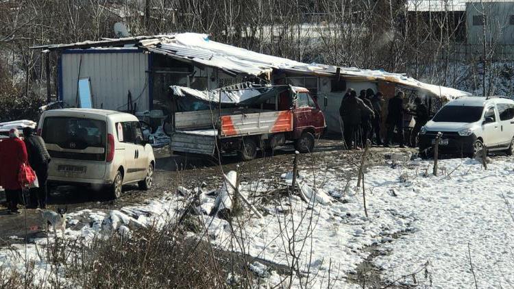 1 ay önce kaçak et kesme şüphesiyle yakalanmıştı Bu kez keserken yakalandı