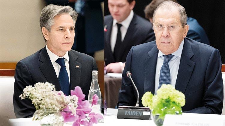 Blinken ve Lavrov Cenevrede buluştu: Çiçekli masada Ukrayna sınavı