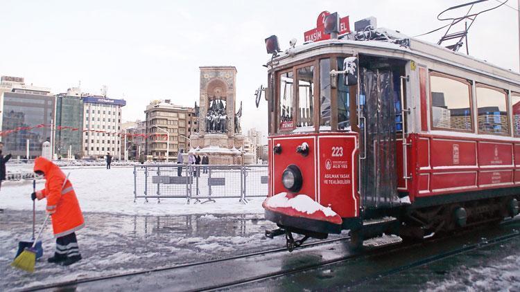 İstanbul’a üçüncü dalga geldi ALARM