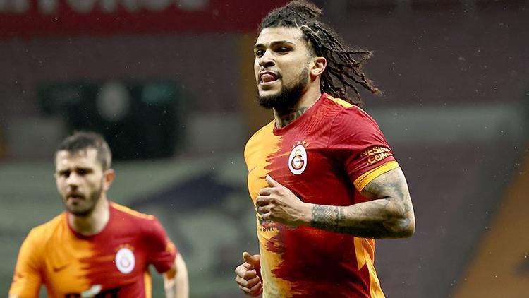 Son Dakika: Galatasarayda Assunçaodan sonra Yedlin de ayrıldı Karşılıklı anlaşma...