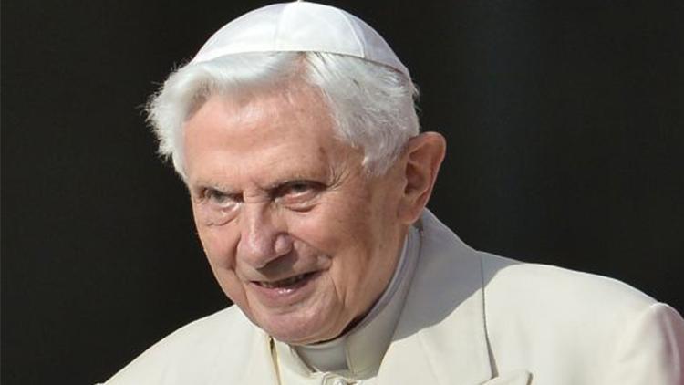 Eski Papa 16. Benedict, pedofili soruşturmasında yanlış ifade verdiğini kabul etti