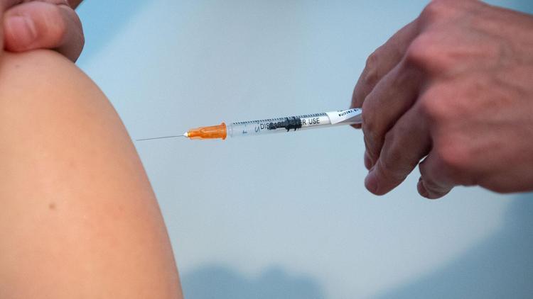 Almanya, 660 milyon doz aşı sipariş etmiş