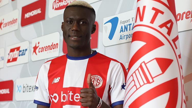 Son Dakika: Fraport TAV Antalyaspor, Alassane Ndaoyu kiraladı