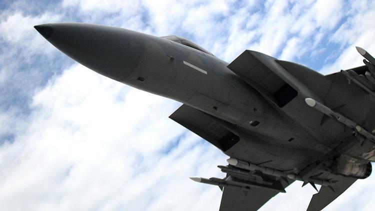 Japonya’da savaş uçağı radardan kayboldu