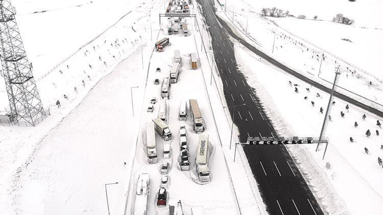 Kuzey Marmara Otoyolu’na 6.8 milyon liralık ‘kar’ cezası