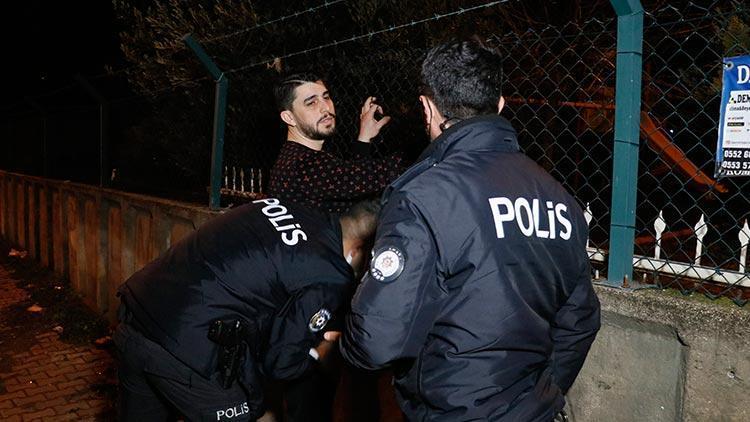 Alkollü sürücü polislerin üzerine aracını sürerek kaçmaya çalıştı