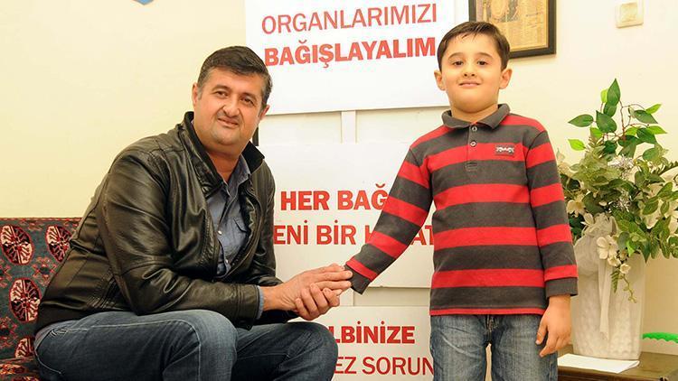 Türkiyede ilk kez aynı anda kalp ve böbrek nakli yapılan Mehmet Ali Gülerden acı haber