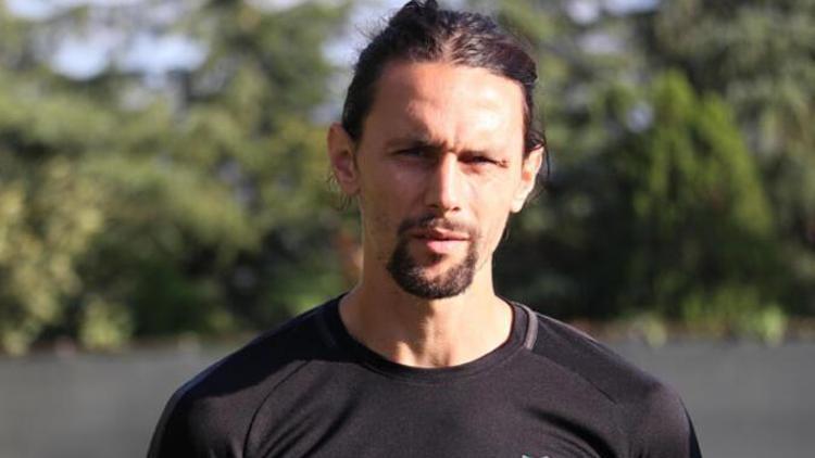 Denizlispor’da transfere Neven Subotic engeli