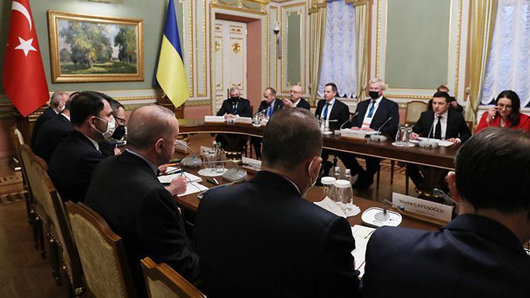 Cumhurbaşkanı Erdoğan, Ukraynadaki diplomatik temaslarını sürdürüyor